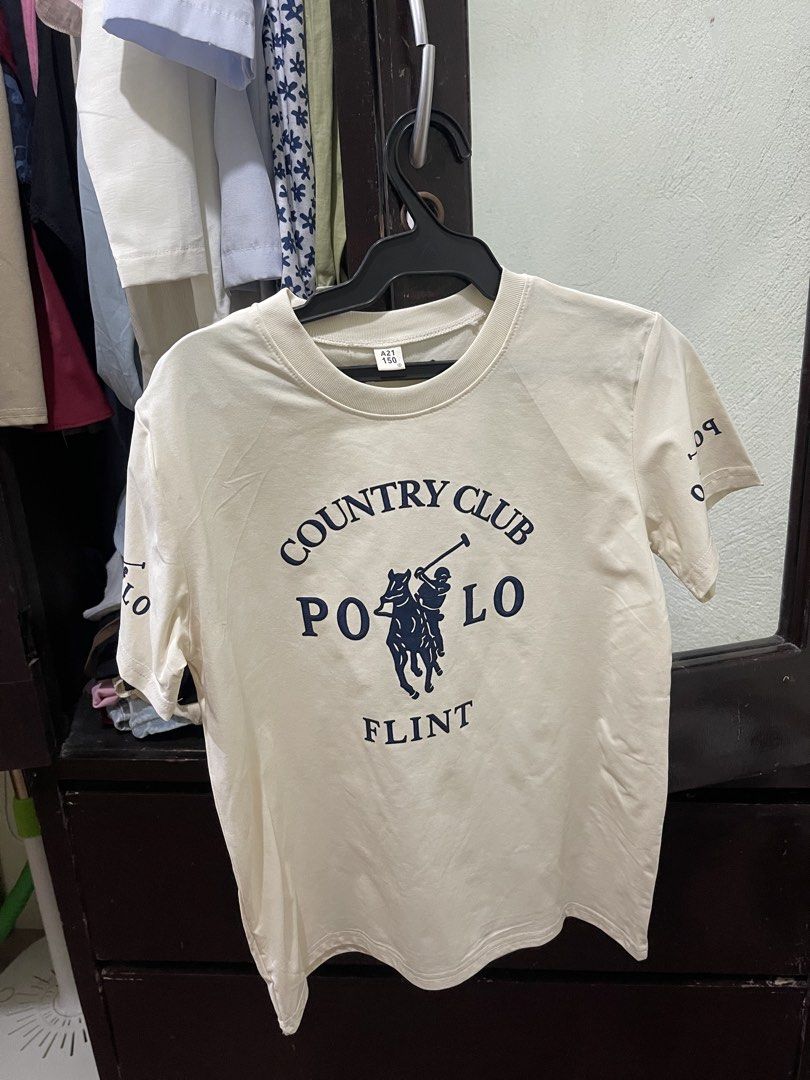 Country club polo (Category: Shirts) located in Manila. Submitted by _eahmczz (Listing ID 1462509251, Image 3). Description: Isang beses lang po nagamit Size medium.