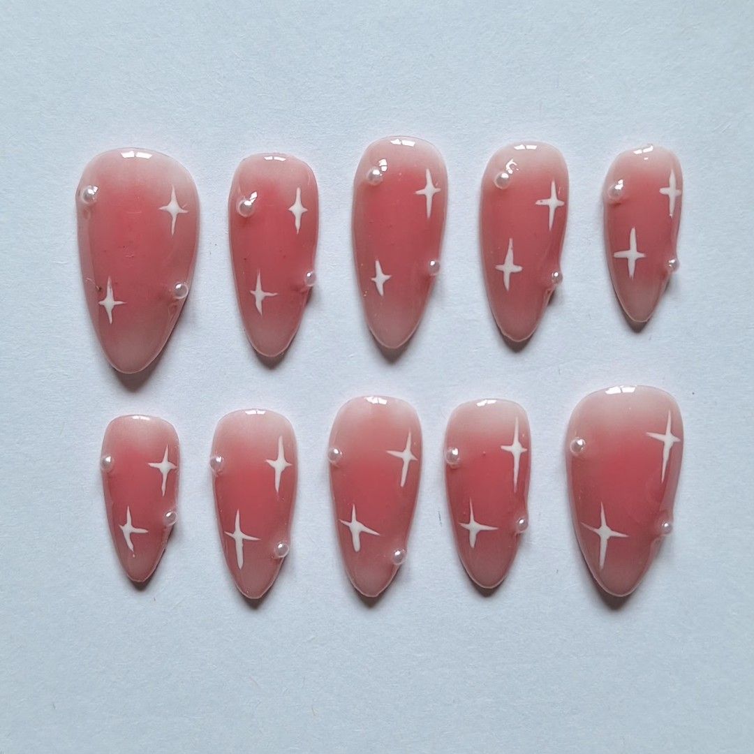 Custom press on nails (Category: Hands & Nails) located in Quezon City. Submitted by luxetips_pressph (Listing ID 1462473912, Image 1). Description: Custom Press On Nails for 250-350php Any shape and length message to order and for inquiries! Inclusions: 📌 Nail Prep Kit (Alcohol Pads, Cuticle Pusher, Nail File) 📌Jelly Glue 📌 Care Card 📌Press On Nails.