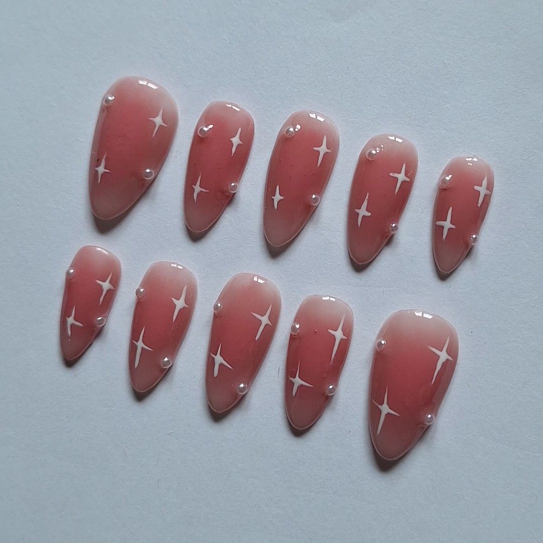 Custom press on nails (Category: Hands & Nails) located in Quezon City. Submitted by luxetips_pressph (Listing ID 1462473912, Image 3). Description: Custom Press On Nails for 250-350php Any shape and length message to order and for inquiries! Inclusions: 📌 Nail Prep Kit (Alcohol Pads, Cuticle Pusher, Nail File) 📌Jelly Glue 📌 Care Card 📌Press On Nails.