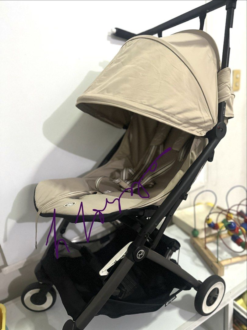 Cybex Libelle Stroller (Category: Strollers) located in Norzagaray. Submitted by cirihannnah (Listing ID 1462625225, Image 2). Description: Comes with original box & manual (japanese 😆) Bumper bar (cybex brand) & steering wheel toy 2024 model, bought from Japan Stroller has been professionally deepcleaned already and is ready for use :) RFS: bought cybex melio.