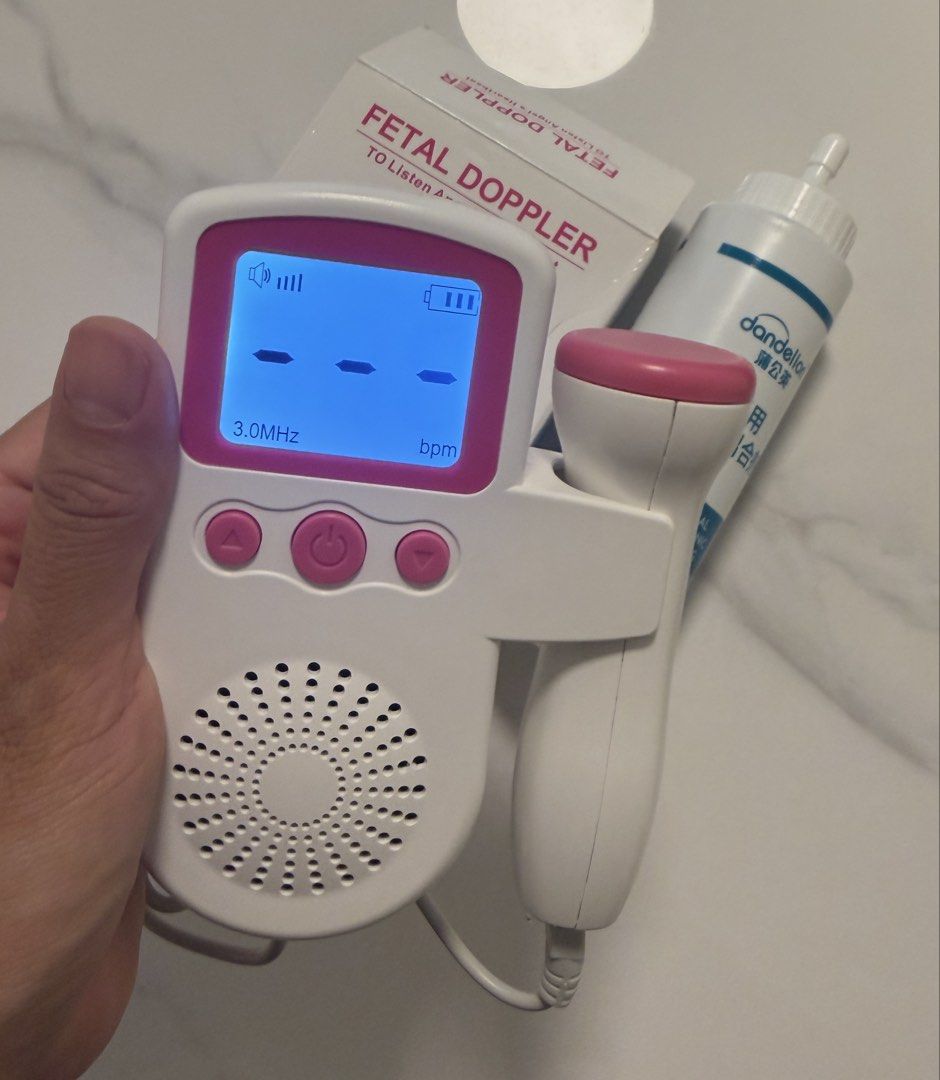 Dandelion Fetal Doppler JSL-T501 with Ultrasonic Coupling Gel （分類：嬰兒監視器）位於 Hong Kong。 由 charlotte_323 提交（商品編號 1462569263，圖片 1）。簡介： Hear your baby's heartbeat at home with this easy-to-use Dandelion fetal doppler. Features a clear digital screen for heart rate display and includes medical ultrasonic gel. Perfect for expecting parents.。