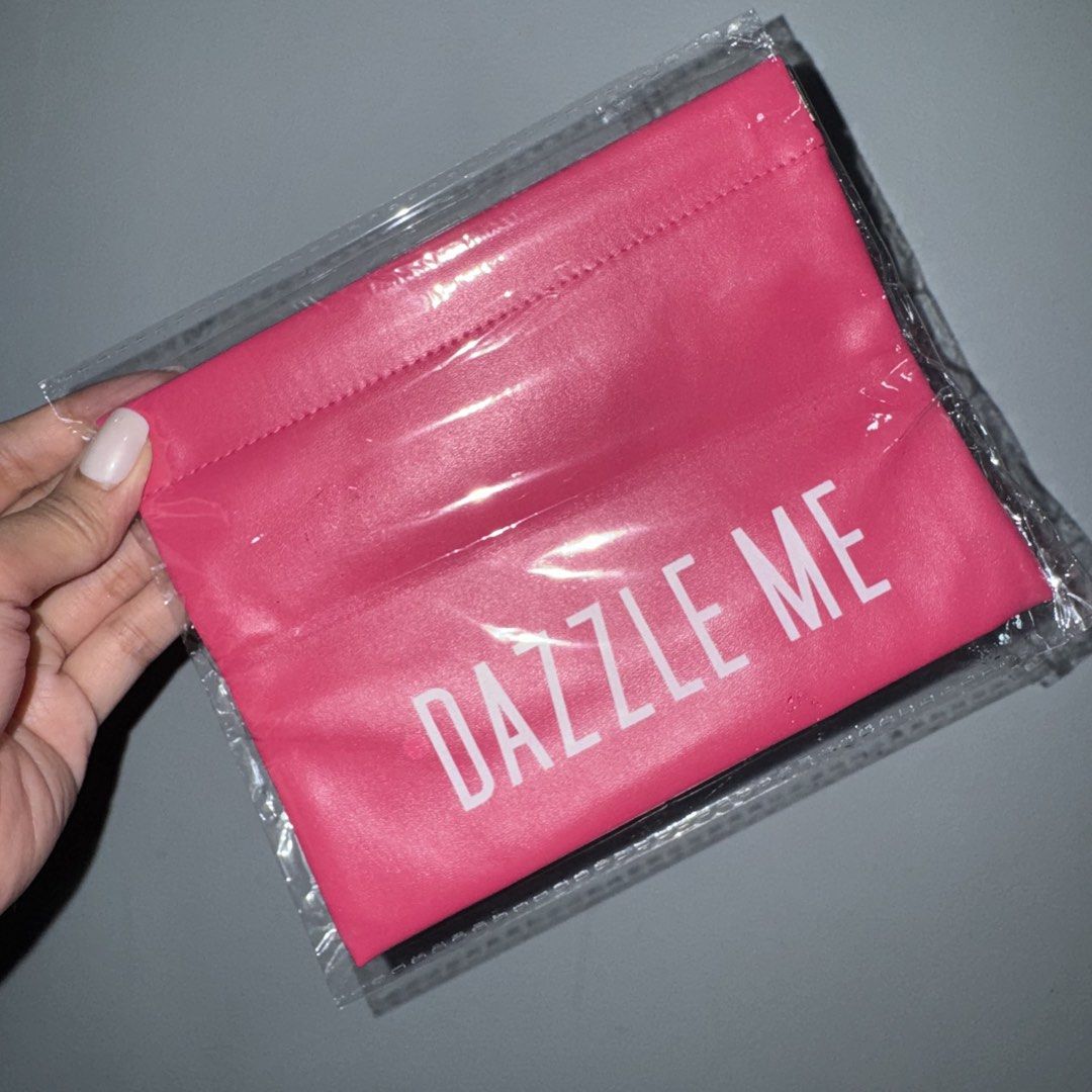 Dazzle Me pink pouches (2 sizes) (Category: Purses & Pouches) located in Rizal. Submitted by declutteringclutters (Listing ID 1462574860, Image 2). Description: DAZZLE ME pink pouches Smaller size ₱200 Larger size ₱300 Both for ₱400.