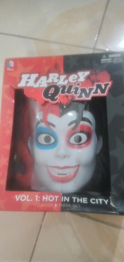 DC Comics Harley Quinn Special Edition Mask (Category: Comics & Manga) located in Caloocan City. Submitted by teamgoodbuys (Listing ID 1462676911, Image 1). Description: - Special Edition Harley Quinn Mask - Perfect collectible for DC Comics fans.