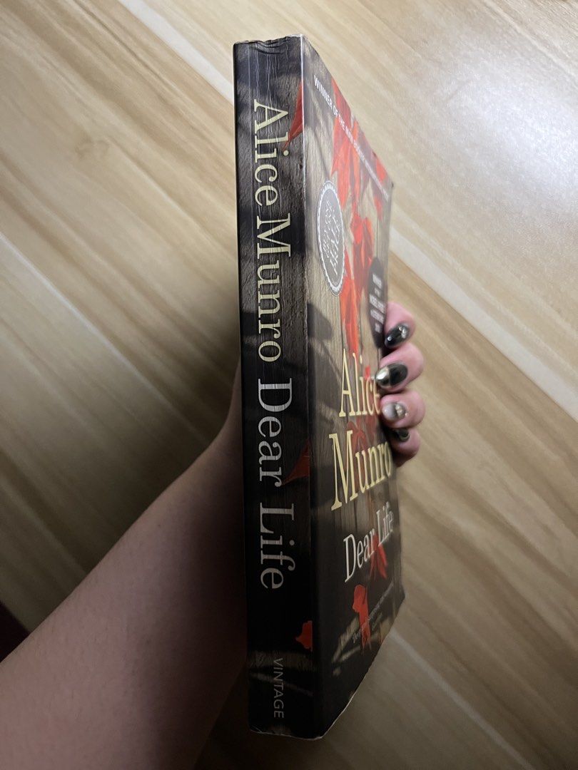 Dear Life by Alice Munro (Category: Storybooks) located in Quezon City. Submitted by ekrudieter (Listing ID 1462487329, Image 2). Description: - 'Dear Life' by Alice Munro - Winner of the Nobel Prize in Literature 2013 - Collection of short stories - Published by Vintage - Award-winning read.