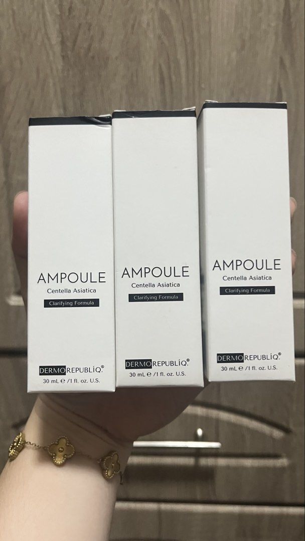 DERMO REPUBLIC Ampoule Centella Asiatica Clarifying Formula 30ml x 3 (Category: Face Care) located in Rizal. Submitted by skincarehaulph (Listing ID 1462488926, Image 1). Description: 100 each Take All -250 pesos only - 3 boxes of Dermo Republic Centella Asiatica Ampoule - Each bottle is 30ml (1 fl. oz.) - Clarifying Formula for great skin - Expiry Date: December 2026.