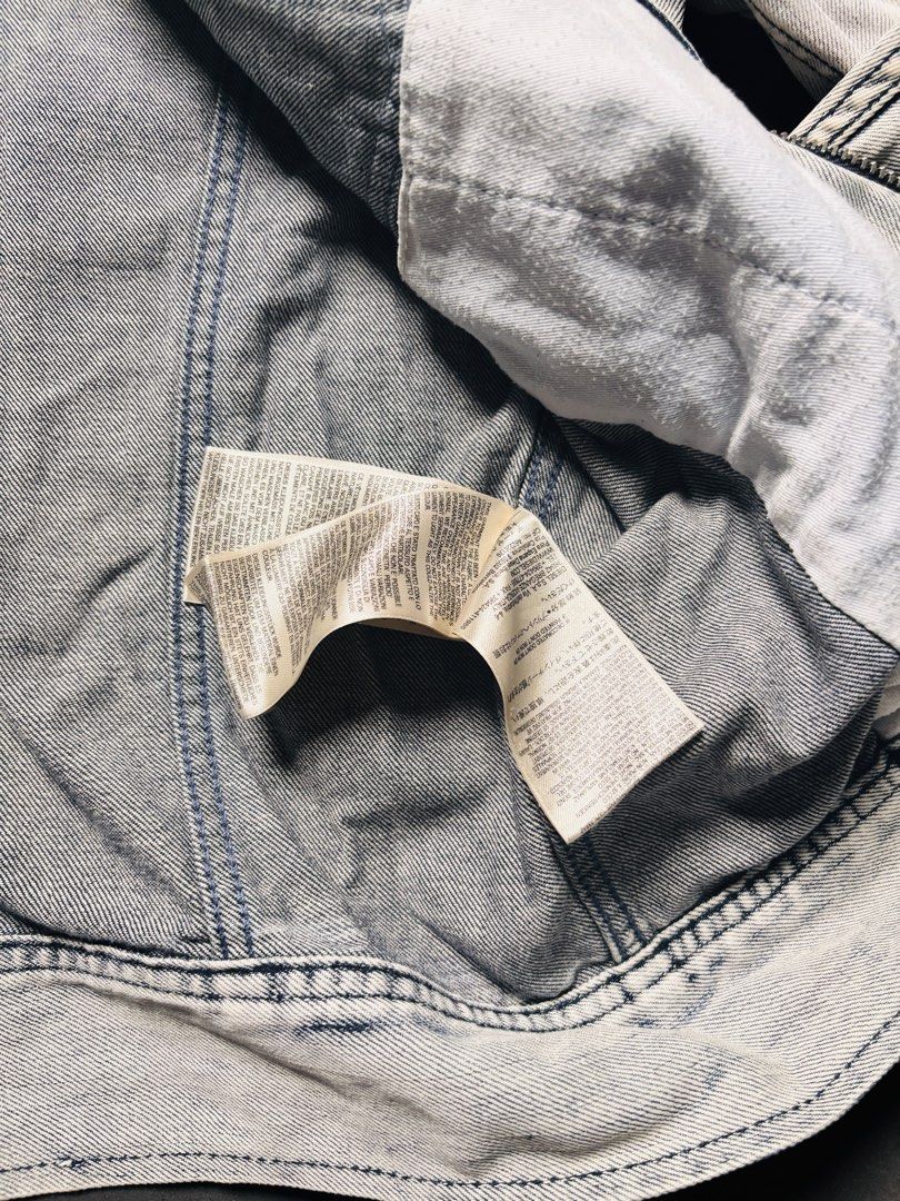 Diesel Denim Jacket - Washed Blue (Category: Coats, Jackets and Outerwear) located in Manila. Submitted by erxm.thrift (Listing ID 1462571335, Image 3). Description: - Cool Diesel denim jacket - Washed blue color - Zip-up front closure - Two chest pockets with button closures - Ideal for casual wear.