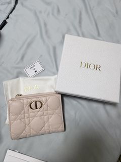 (Category: ) located in . Submitted by eclatstyle_sg (Listing ID 1462609914, Image 1). Description: .