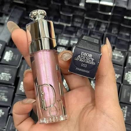 DIOR LIP MAXIMIZER 053 PINKMANIA (Category: Makeup) located in Makati City. Submitted by preicosmetics (Listing ID 1462540904, Image 2). Description: Dior Lip Maximizer • Original and brandnew • Shade 053 pinkmania.