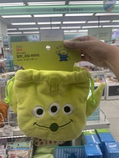 (Category: ) located in . Submitted by camiliabloomss (Listing ID 1462511891, Image 1). Description: .