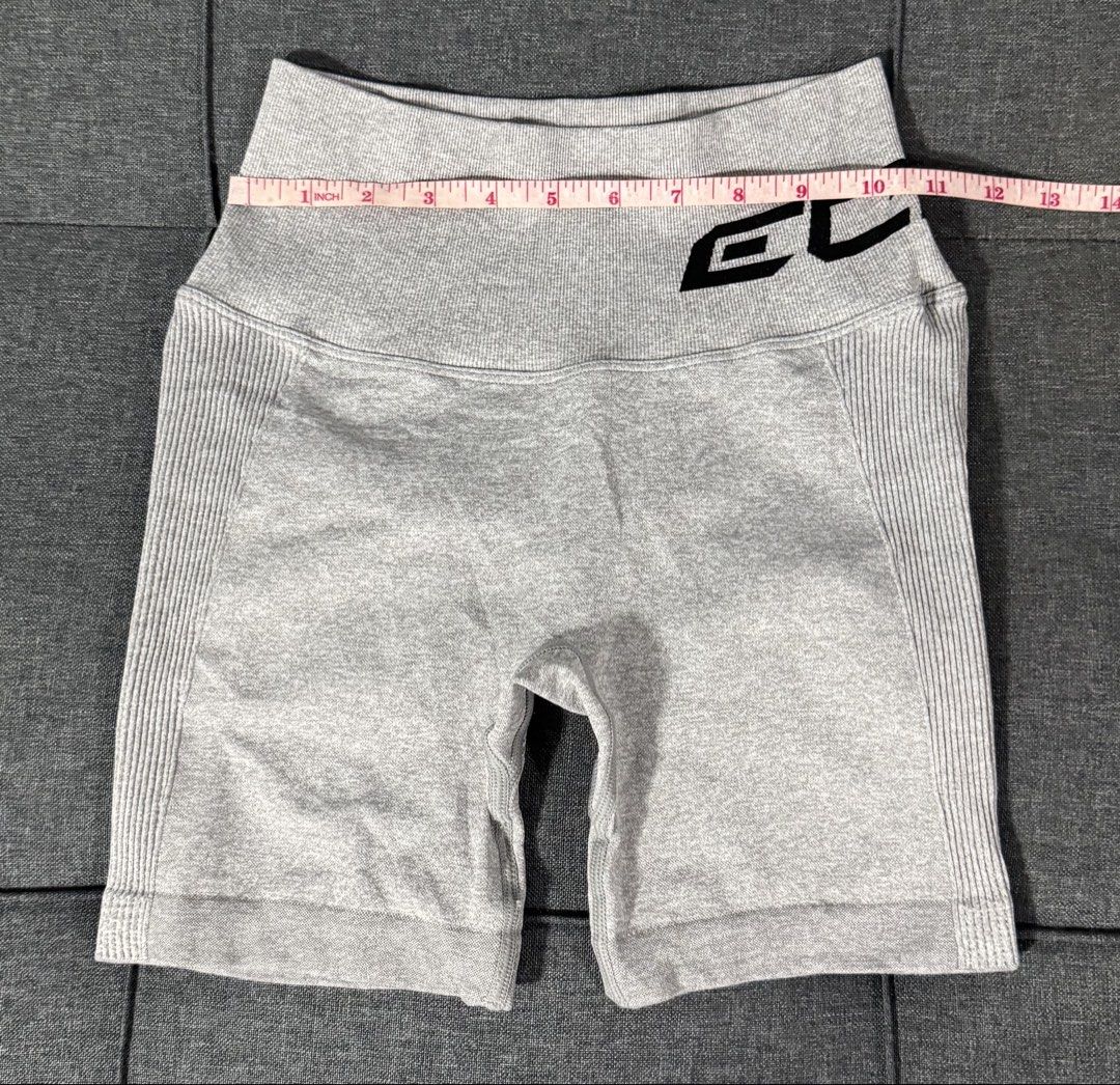 ECHT GYM shorts arise scrunch (Category: Activewear) located in General Santos City (Dadiangas). Submitted by curatedstuffs101 (Listing ID 1462562984, Image 1). Description: Like new No flaws Color rate:10/10 Size:xs on tag Pls see photos for the exact measurements Low ballers will not be entertained .