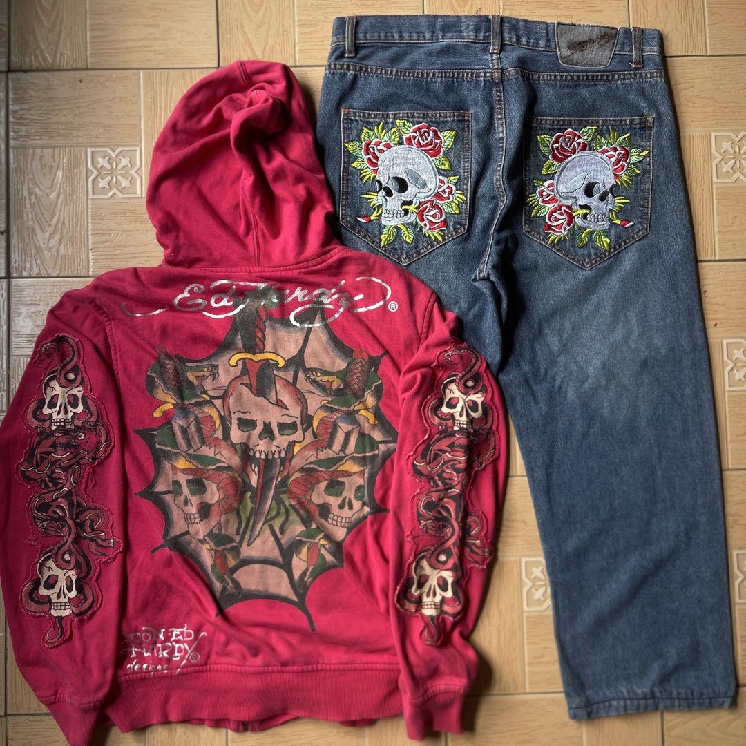 ED HARDY HOODIE X JEANS (Category: Sets & Coordinates) located in Iriga City. Submitted by nostalgic.ragstoriches (Listing ID 1462472205, Image 1). Description: CAN DO SPLIT 4500 HOODIE SIZE LARGE NO ISSUE 3500 JEANS SIZE 36 NO ISSUE 6500 FOR BOTH.