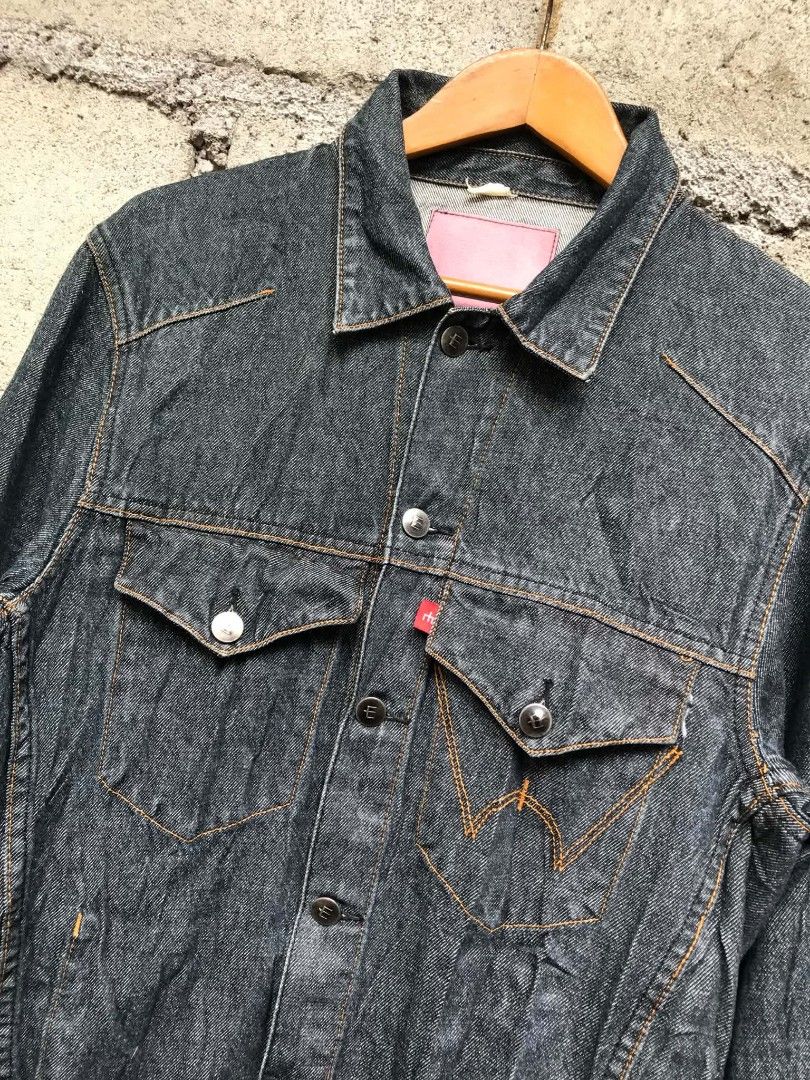 EDWIN E FUNCTION DENIM JACKET (Category: Coats, Jackets and Outerwear) located in Aloran. Submitted by thrift_hunter73 (Listing ID 1462555664, Image 2). Description: EDWIN E FUNCTION DENIM JACKET.