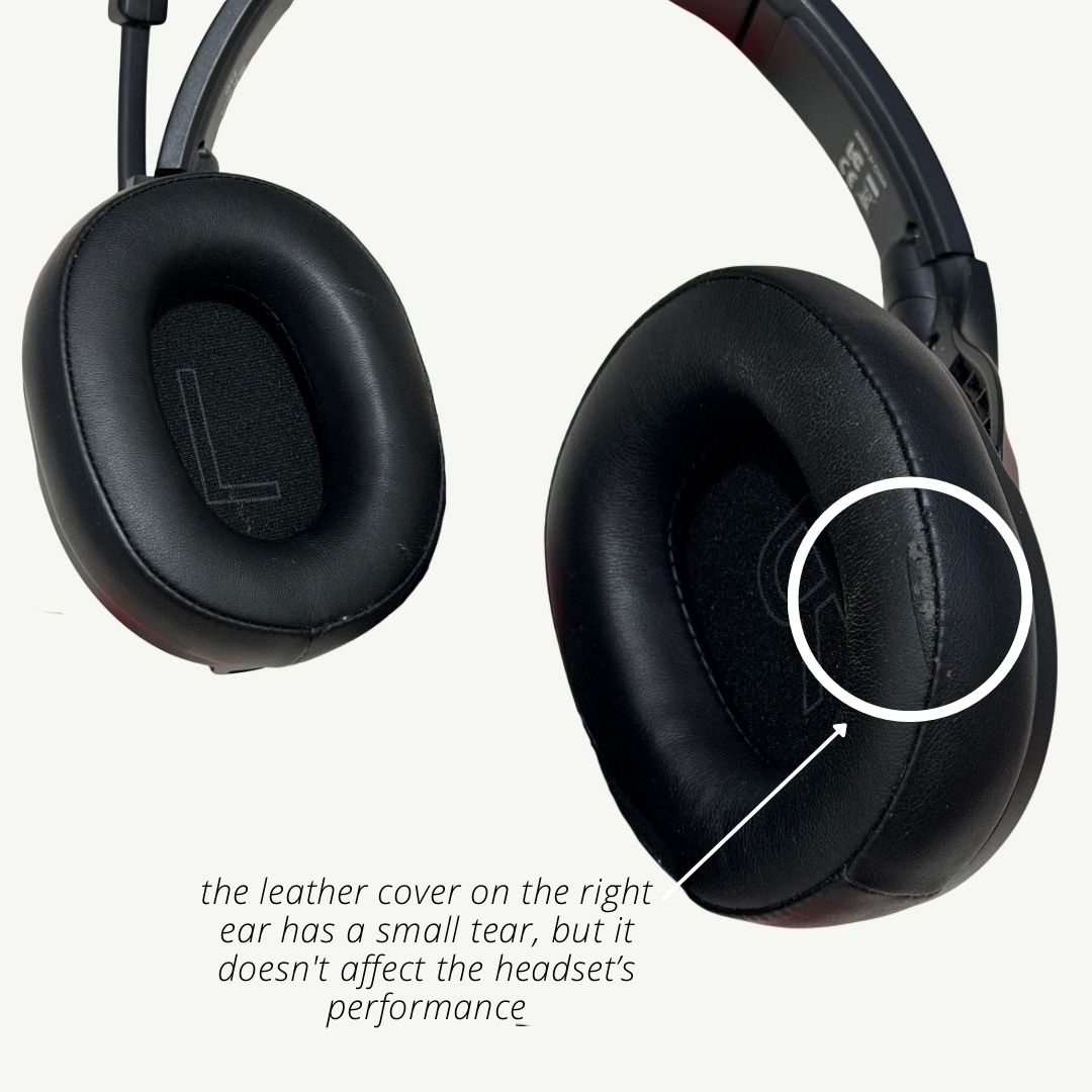 EKSA - Wireless Headset (Category: Headphones & Headsets) located in Caloocan City. Submitted by shne_va07 (Listing ID 1462631243, Image 3). Description: Decluttering my setup! Selling my EKSA wireless headset since I rarely use it for work anymore—no point in letting a perfectly working headset just sit on my desk. It is in excellent condition, well-maintained, and perfectly working. Quick Specs & Condition: • Condition: 9/10 (Good as new, barel