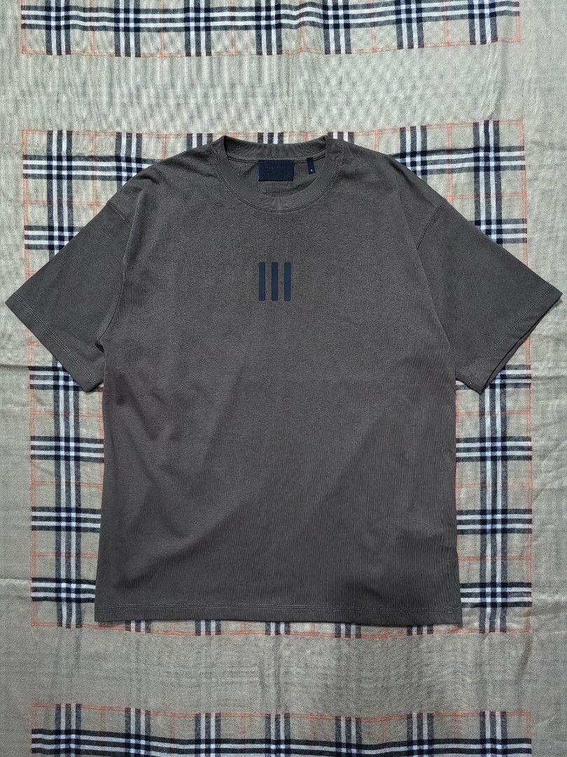 ESSENTIALS X ADIDAS (Category: Tshirts & Polo Shirts ) located in Baguio. Submitted by curated_luxe_brandeds (Listing ID 1462548123, Image 1). Description: ESSENTIALS X ADIDAS DIMENSION :L29 X W22 FITS LARGE MENS SIZE SMALL ON TAG SEE PICS FOR DETAILS EXCELLENT CONDITION COLOR MAY VARY DUE TO LIGHTING MOP BDO /GCASH NO COD /COP FB PAGE /CAROUSELL : curated_luxe_brandeds FACEBOOK SELLING ACCOUNT : Esteph Colpita SA PHYSICAL STORE :STALL 324A THIRD