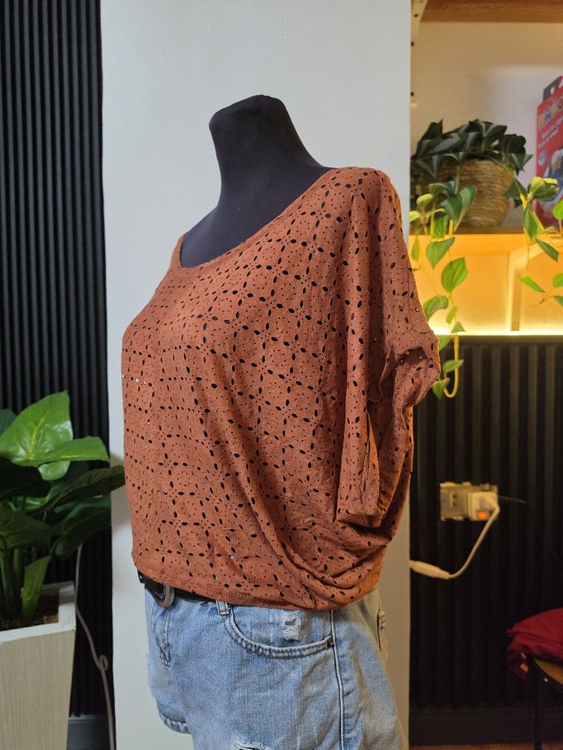 Etam Weekend Brown Eyelet Top Size 36 small to medium (Category: Sleeveless) located in Paranaque City. Submitted by franinnashop (Listing ID 1462518107, Image 2). Description: - Brand: Etam Weekend - Color: Brown - Style: Eyelet top - Sleeves: Short sleeves - Neckline: Round neck - Occasion: Great for casual wear declutter small to med paranaque city.