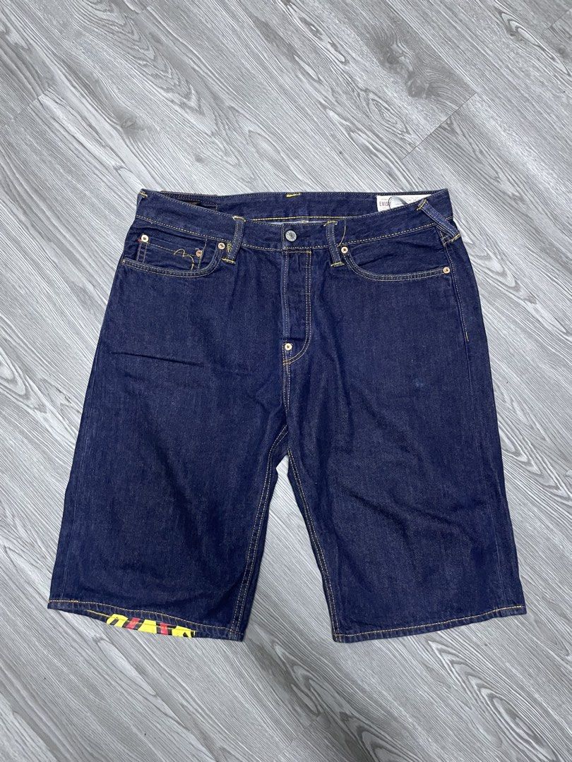 EVISU Keith Haring Collaboration Denim Shorts Size 34 (Category: Shorts) located in Manila. Submitted by yourfavoriteplug (Listing ID 1462507820, Image 1). Description: - Authentic Evisu Denim Shorts - Size: 34 - Made in Japan - Dark Wash Denim - Iconic Keith Haring Artwork on Back - Button Fly - Unique Statement Piece.