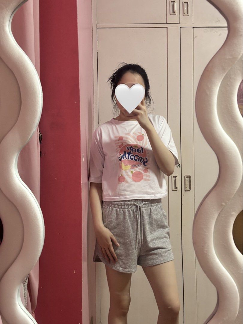 Fanta Smoothie Peach Graphic Top (Category: Shirts) located in San Juan City. Submitted by angel_aura_archive (Listing ID 1462514810, Image 2). Description: - Free size (S-L) - Please see 2nd slide as my when worn pic for your reference - All of the details are here n po so pls matuto po magbasa and no to low bailers!! I can give discount if marami po kukunin. They are not from ukay and they are from my personal collection from my closet (purpose