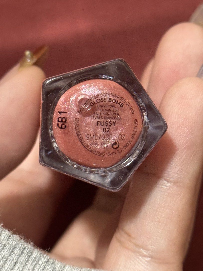 Fenty Beauty - Gloss Bomb Universal Lip Luminizer (Category: Makeup) located in Taguig. Submitted by julyuhs.dcltr (Listing ID 1462612889, Image 3). Description: Shade: FU$$Y • 9ML / 0.3FL. OZ. • Brand New • RFS: Extra!! (got it from the Fenty x Nami Matcha Collab) .