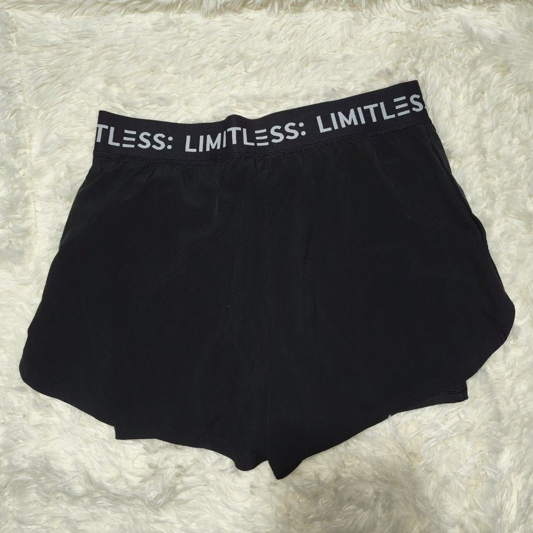 F&F Active running or Active short (Category: Activewear) located in Antipolo. Submitted by alphaomega_fox (Listing ID 1462568934, Image 2). Description: - Brand: F&F Active - Color: Black - Style: Sports Shorts - Size: Medium (EUR M / UK 12) - Features: Elastic waistband with 'LIMITLESS' print - Ideal for: Workouts, running, gym sessions, lounging 30-34x13 300 plus sf.
