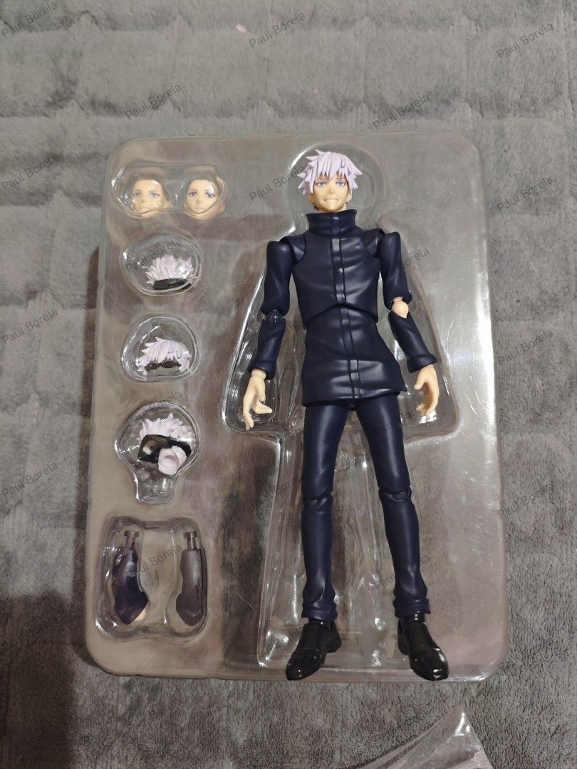 Figma Gojo (Category: Figurines & Statues) located in Caloocan City. Submitted by picklejack13 (Listing ID 1462627464, Image 2). Description: Figma Gojo Complete Original Accesories Issue: broken elbow peg but replaced woth the extra neck peg that came with the figure (see pic).