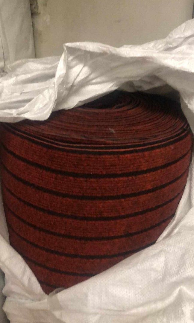 floor mat (Category: Carpets, Mats & Flooring) located in Manila. Submitted by nixdcruz (Listing ID 1462618769, Image 1). Description: Floor matting 118cm standard width per meter and per roll available colors: gray , brown , red.