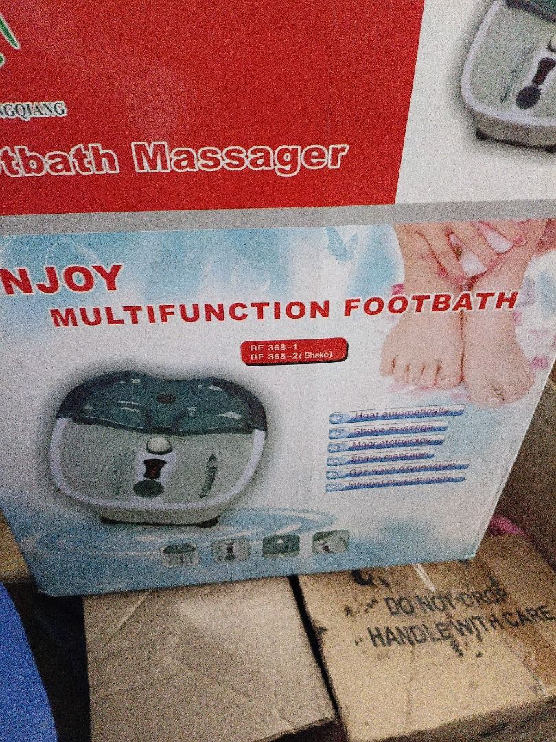 Foot spa (Category: Foot Care) located in Quezon City. Submitted by kimberlyhrd (Listing ID 1462450363, Image 2). Description: Brand new with box.