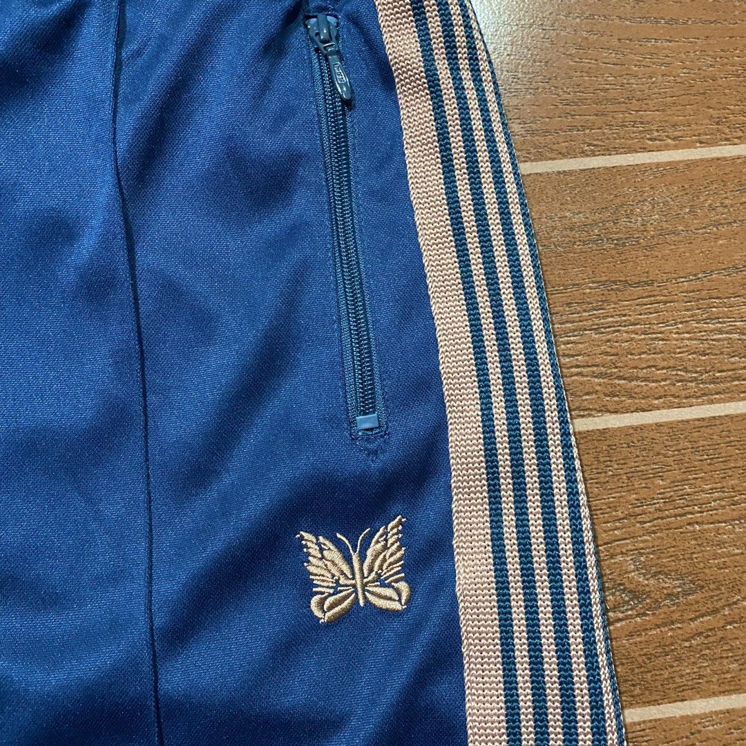 For sale (Category: Joggers) located in Manila. Submitted by thriftpuff (Listing ID 1462626802, Image 3). Description: Needles Poly Smooth Track Pants Size 34-36 As new condition Price: 2,5000 free shipping Direct message if you’re interested 📩📩📩.
