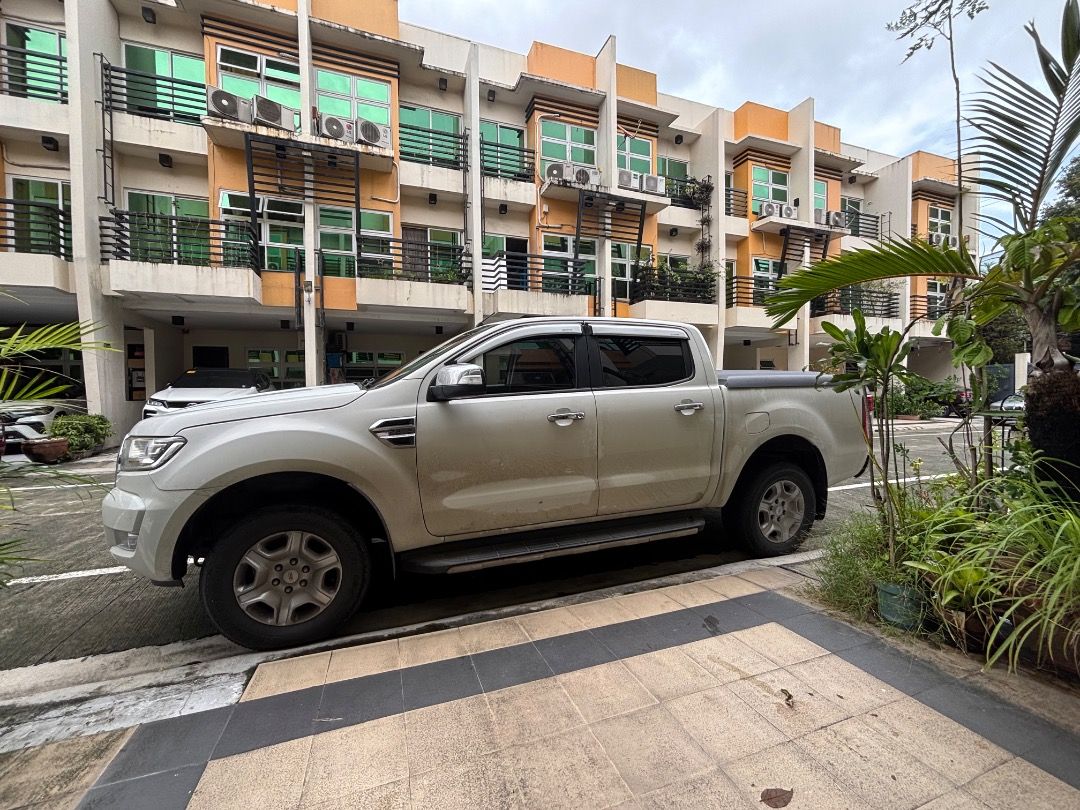 Ford Ranger (Category: Used Cars) located in Quezon City. Submitted by coolshark_7500e2 (Listing ID 1462546483, Image 3). Description: First owner. With solid cover at rear end. Call or message @ 09175218321.