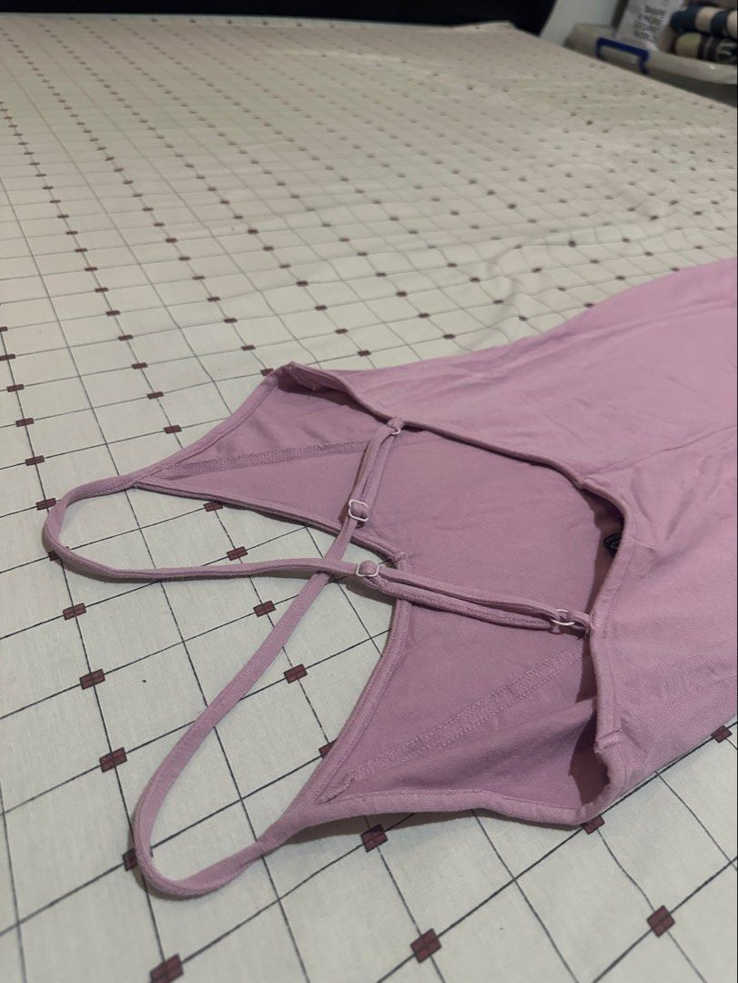 Forever 21 Maxi Dress Lavender Spaghetti Straps (Category: Dresses) located in Taguig. Submitted by lga05 (Listing ID 1462580463, Image 2). Description: - Lavender maxi dress from Forever 21 - Spaghetti straps with criss-cross back detail - Flowy skirt with 2 side slits - Fits S to M - Figure-hugging fit.