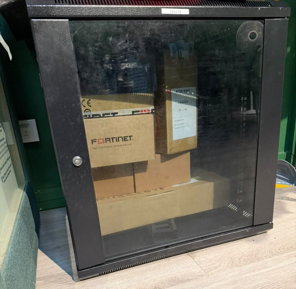 High Performance Network Security Server Rack (Category: Office & Business Technology) located in Singapore. Submitted by brightstorm.881b00 (Listing ID 1462458370, Image 2). Description: - Server rack - Contains Fortinet high-performance network security boxes - Rack features a lockable glass door - Minor dust on glass door - Dimension is 5940MM(L) X 600CM(W) X6250 (H) - Please prepare your own transport.
