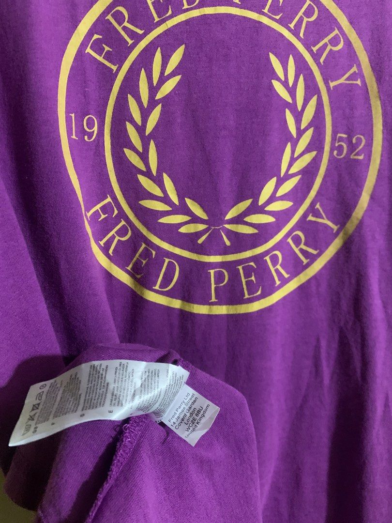 Fredperry (Category: Luxury Apparel) located in Legazpi City. Submitted by casanibrah33153 (Listing ID 1462490321, Image 3). Description: Dimes: 22x28.5 Colorrate: 9.5/10 Excellent condition .