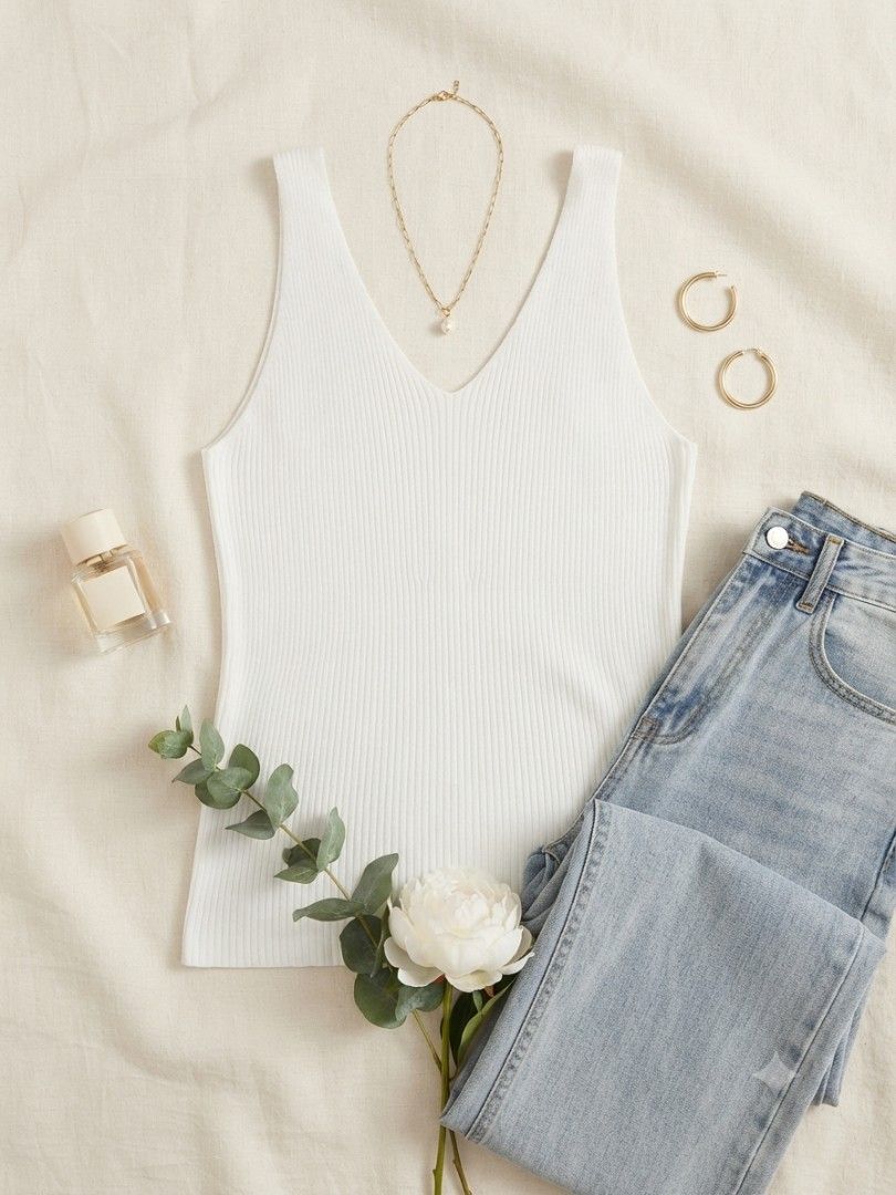 FREE for miner (Category: Sleeveless) located in Las Pinas. Submitted by dnbrbnt (Listing ID 1462490538, Image 1). Description: size small to med need wash lang loc. las piñas.