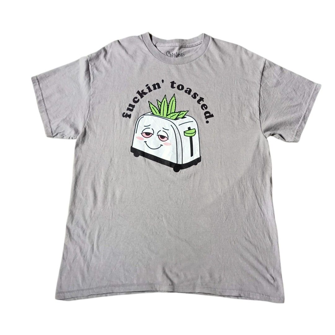 Fuckin' Toasted Weed Tee (Category: Tshirts & Polo Shirts ) located in Cabadbaran. Submitted by reizen_ace051823 (Listing ID 1462489750, Image 1). Description: - condition 9.5/10 - no issue - size large on tag - dimes L28 / W22 - model 5'9 / 78kg.
