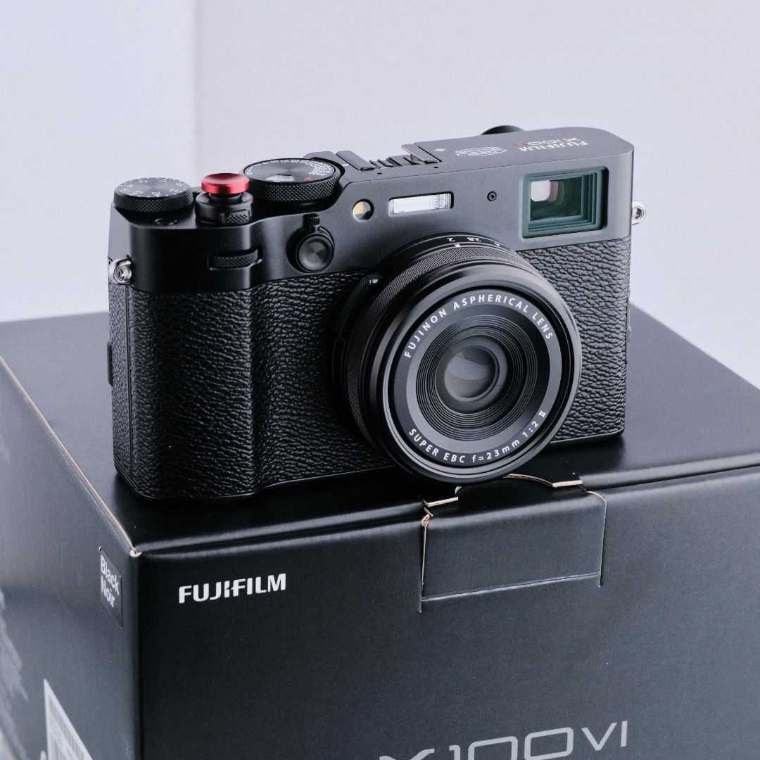 Fujifilm X100VI (used like-new) (Category: Cameras) located in Cebu City. Submitted by edlimceb (Listing ID 1462517135, Image 1). Description: Fujifilm X100VI (used, like-new) ₱100,000 CEBU CITY - JY Square - IT Park (schedule) DETAILS/CONDITION: - like new - less than 1k clicks – tempered glass screen - complete (box, cap, ring, batt, strap, cable) (red soft-shutter not included) PAYMENT: - Bank/QR transfer •••••••••••• TRADE +cash within CEBU. 