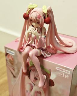 （分類：）位於 。 由 milomilo_ 提交（商品編號 1462618438，圖片 1）。簡介： 。