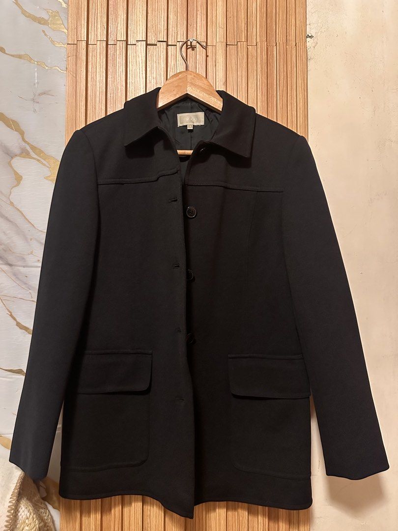 G2000 Black Button-Up Jacket/blazer (Category: Coats, Jackets and Outerwear) located in Tarlac. Submitted by kishya2024 (Listing ID 1461985062, Image 1). Description: - Classic black jacket - Button closure down the front - Two flap pockets on the lower front - Collared neckline - Versatile for layering - Suitable for casual or slightly dressier occasions.