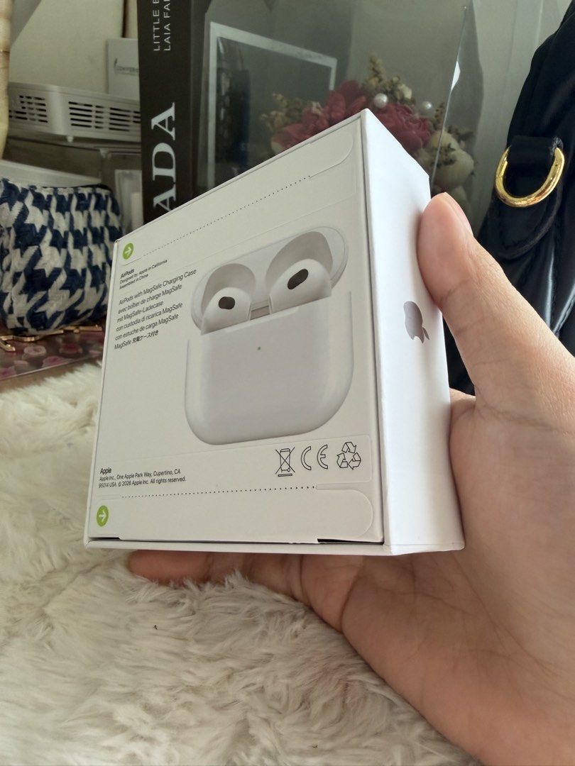 gen 3 (Category: Headphones & Headsets) located in Pasig City. Submitted by aurae.clo (Listing ID 1462675002, Image 3). Description: .
