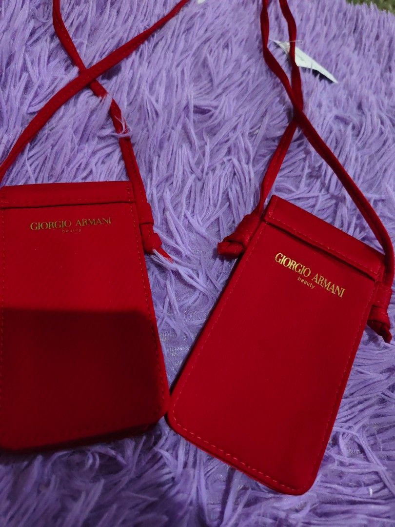 Giorgio Armani (Category: Sling Bags) located in Batangas. Submitted by chrisma444 (Listing ID 1462644371, Image 2). Description: 2 pc if Giorgio Armani for only 980php.