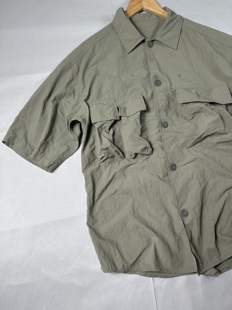 GU Multi Pocket Cargo Shirt (Category: Coats, Jackets and Outerwear) located in Cabanglasan. Submitted by thefashiongarage.co (Listing ID 1462453063, Image 3). Description: Title - GU Model/Name - Cargo Shirt Size on Tag - Medium Conditiion - Excellent Condition with 1 Watermark stain Dimension (WxLxH) - 22x28 inches Category- Casual/Outdoor/Workwear Fitting - Loose/Baggy Made in - Bangladesh Material - 100% Cotton Color - Stone Gray Design - Mul