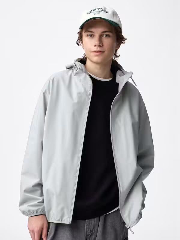 Gu Windproof Shell parka Medium on tag (gray) Width 22 Length 26 Excellent condition Pampanga (Category: Coats, Jackets and Outerwear) located in San Fernando. Submitted by wintersummerboutique (Listing ID 1462511030, Image 1). Description: Gu Windproof Shell parka Medium on tag (gray) Width 22 Length 26 Excellent condition Pampanga.