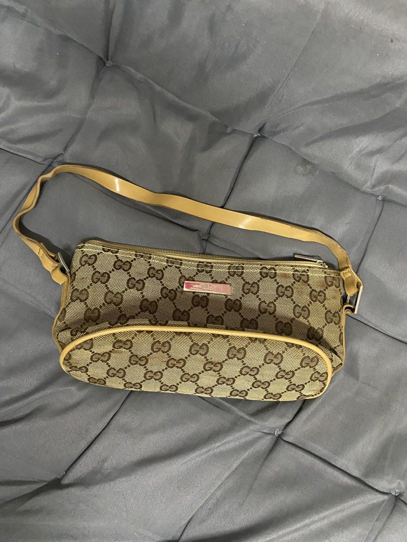 Gucci Kili Bag (Category: Shoulder Bags) located in Manila. Submitted by _lliahmiranda (Listing ID 1462460910, Image 1). Description: .