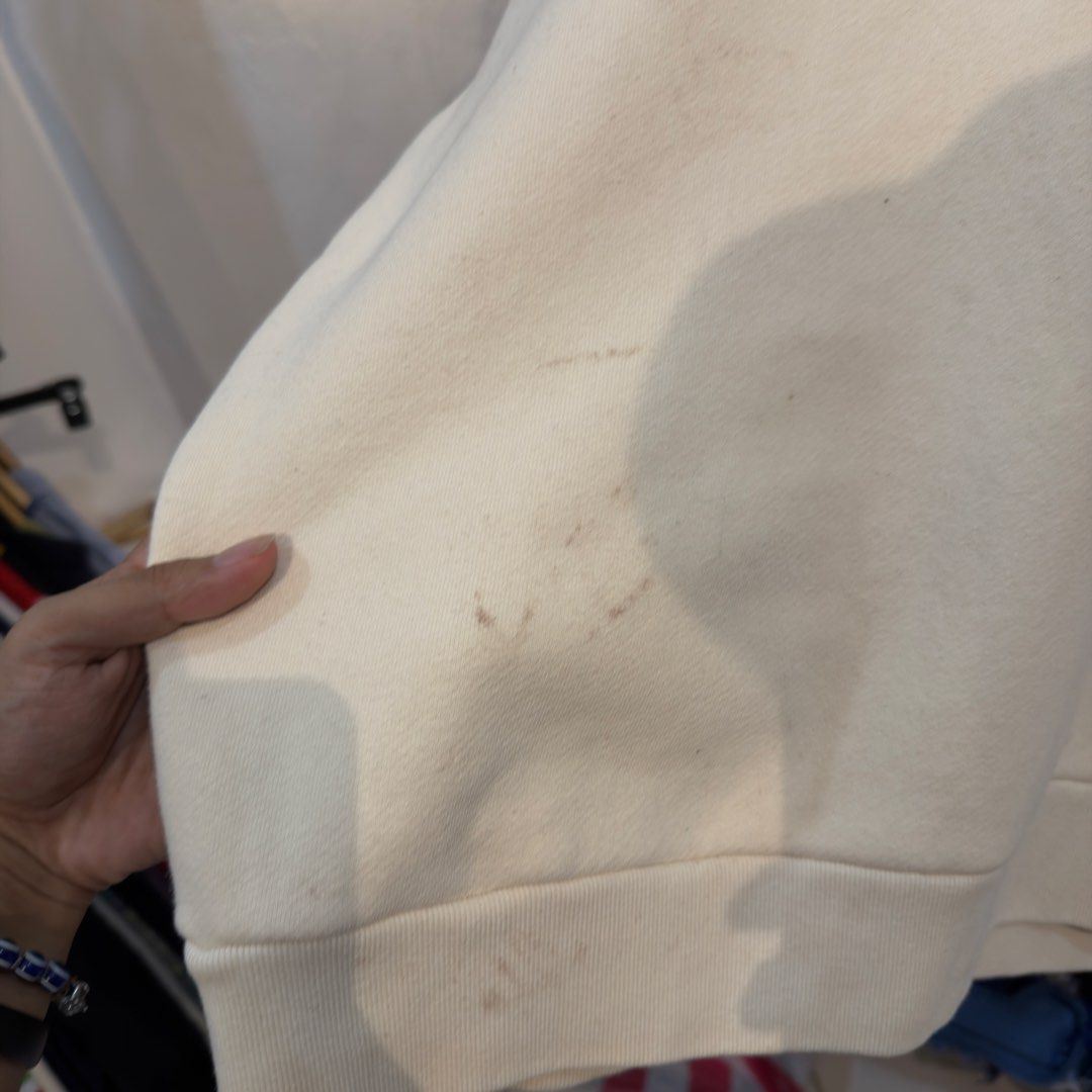 Gucci Sequin Cream Hoodie (Category: Hoodies) located in Manila. Submitted by jerichomal82553 (Listing ID 1462647724, Image 3). Description: Gucci Sequin Cream Hoodie 25 by 25 Good Condition Complete Tags Need Wash CLAIM 2K.