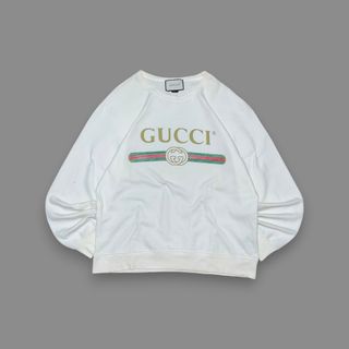 (Category: ) located in . Submitted by ejay.thrift.clothes (Listing ID 1462535544, Image 1). Description: .