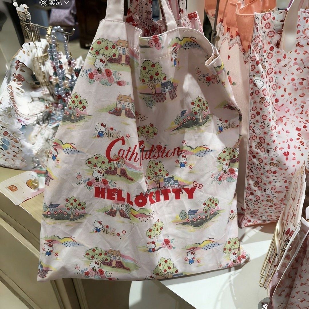 GWP ITEMS FIXED PRICE — WHOLESALE PRICE ALREADY! (Category: Tote Bags) located in Orani. Submitted by lovely.items1983 (Listing ID 1462618975, Image 3). Description: ❌✨ ₱280 FIXED PRICE — WHOLESALE PRICE ALREADY! ✨❌ Cath Kidston x Hello Kitty collaboration tote bag .