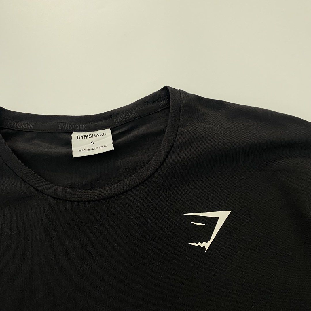 Gymshark Black Long Sleeve Training Shirt Size S (Category: Activewear) located in Manila. Submitted by eddjohn (Listing ID 1462564021, Image 3). Description: - Gymshark Black Long Sleeve Training Shirt - Size: S - Color: Black - Material: Comfortable fabric - Features: Gymshark logo on chest - Origin: Made in Bangladesh - Ideal for: Workouts and casual wear - Condition: Please check photos for details - medium fit mens.