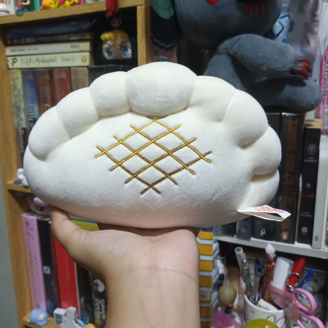 Gyoza Dumpling Plush (Category: Plushies & Soft Toys) located in Las Pinas. Submitted by rieries_shop (Listing ID 1462586468, Image 2). Description: - as is - washed and no flaw - pm me for more info/pic - Mop: Gcash/Maya/Gotyme/Maribank.