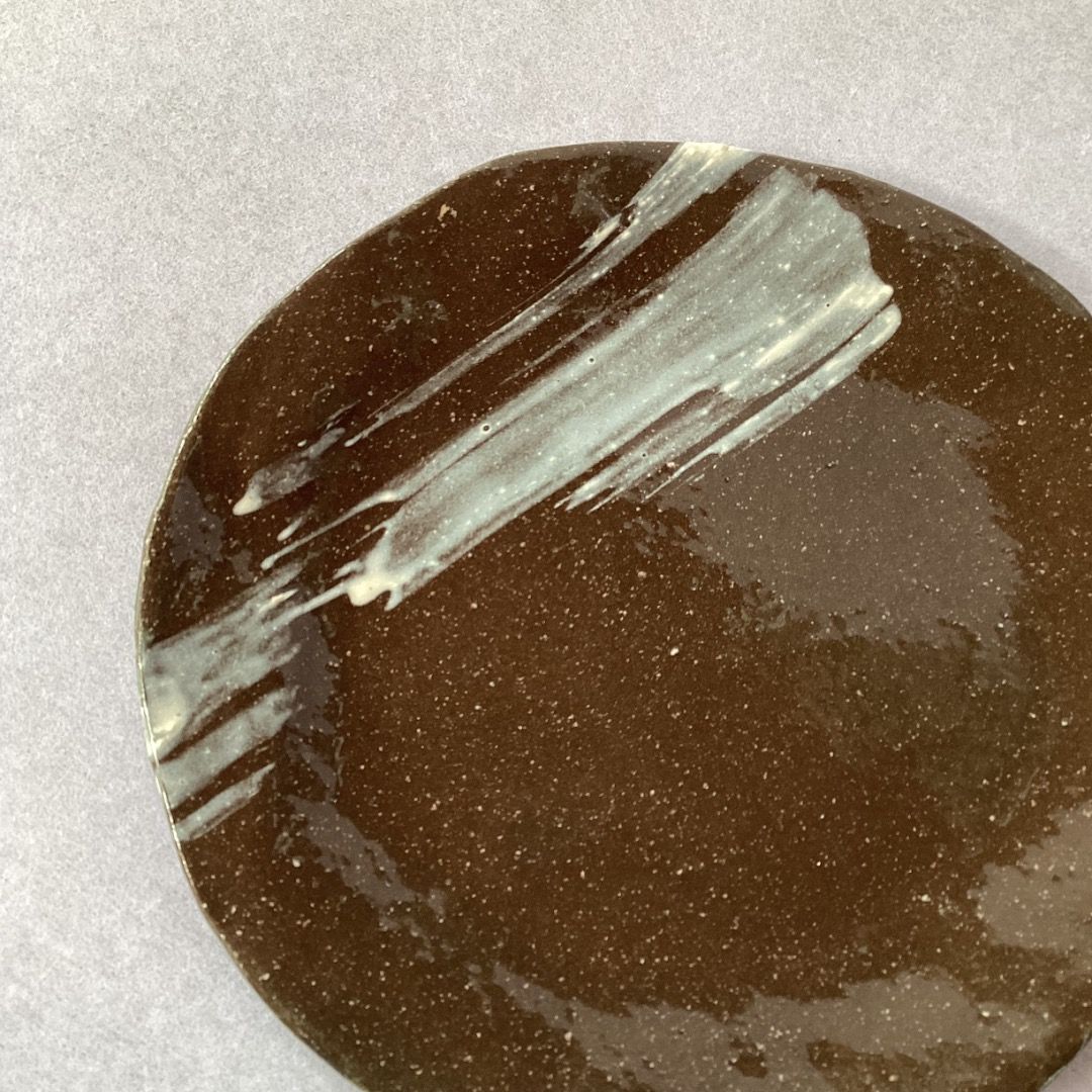 "Hakeme" Stoneware Plate by Emiko (2021) (Category: Dinnerware & Cutlery) located in Davao. Submitted by atbpshop192593 (Listing ID 1462649292, Image 3). Description: Php220 "Hakeme" Stoneware Plate by Emiko (2021) D: 7.8 inches Please REVIEW PHOTOS We use 100% repurposed packaging materials SF starts at Php70 via Flash Express First to pay.