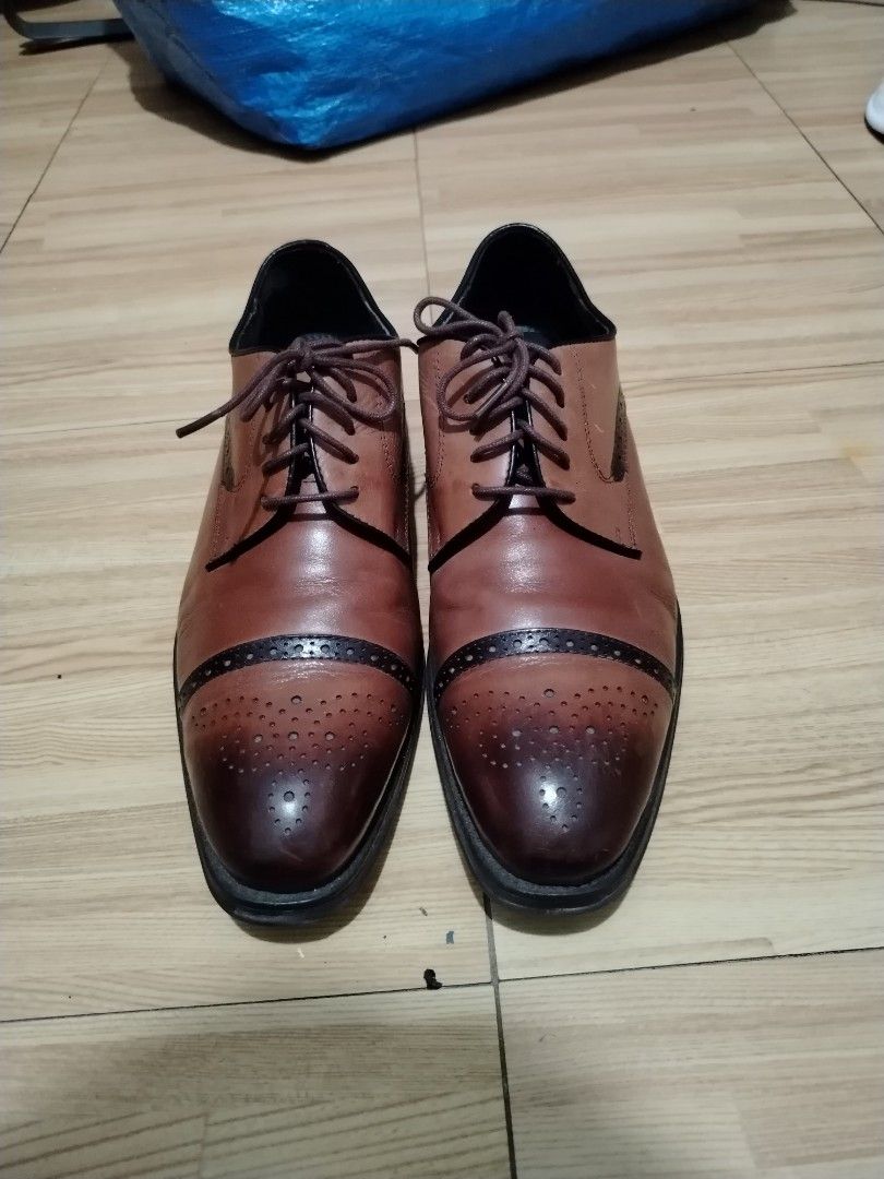 Hanson Bootmaker Lace Easy Derby (Category: Dress Shoes) located in Bacoor. Submitted by joshuaie (Listing ID 1462646693, Image 2). Description: ➡️ issue: stripped heel drags ➡️ still in good condition pm me for more info .