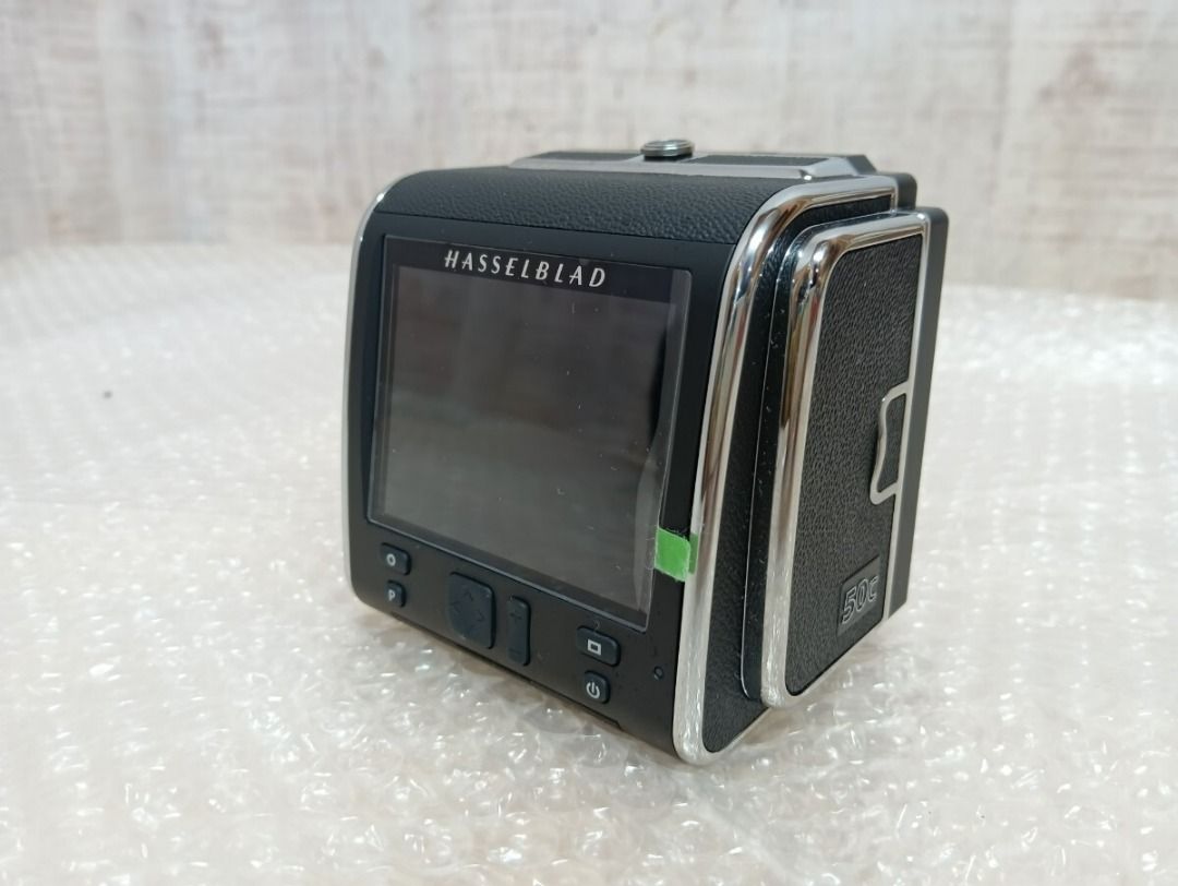 Hasselblad CFV 50C Digital Back / Camera Accessory / Medium Format Camera / Junk / Hasselblad (Category: Cameras) located in Caloocan City. Submitted by letao_shopping_ph (Listing ID 1462504922, Image 1). Description: ◆ Item Details ・ HASSELBLAD CFV 50C ◆ Cosmetic Condition ・ Shows signs of scratches and dirt. ◆ Operational Check ・ No method available to verify operation. ◆ Other ・ No checks other than those mentioned above have been performed. ◆