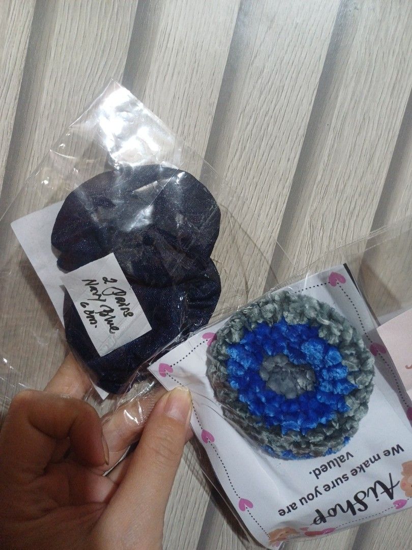 Headphone With Headset Cover (Category: Headphones & Headsets) located in Makati City. Submitted by maganda11 (Listing ID 1462632324, Image 3). Description: .